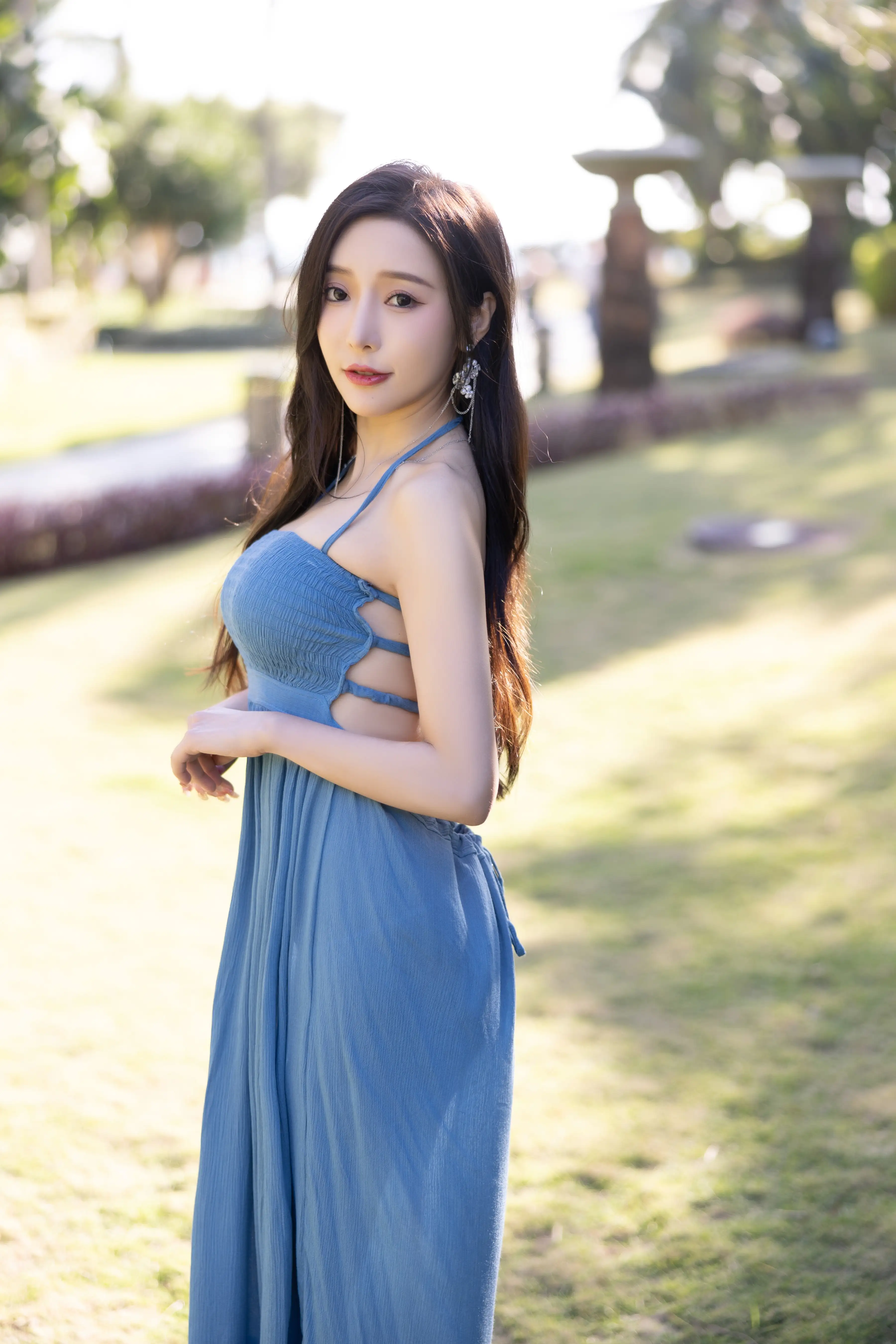 王馨瑶_NO.041_内购无水印_蓝色露背连衣裙 - M940.COM 内部私购-第3张